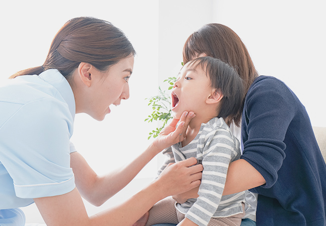 歯科衛生士によるこどものお口の点検