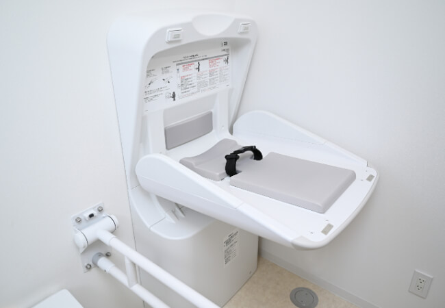 おむつ交換台