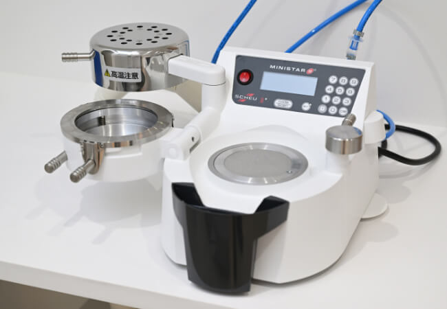 歯科技工用加圧成型器（自動熱成形器）